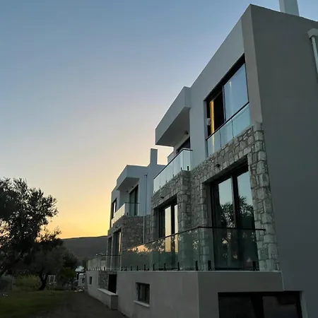 Residences By The Sea *